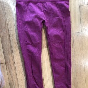 Body Glove Crop Leggings